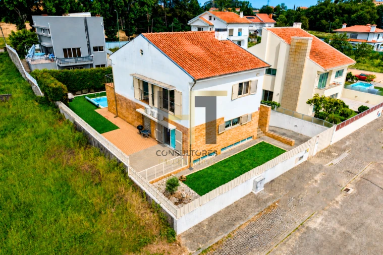 Moradia T3 para Venda em Sandim, Olival, Lever e Crestuma Foto 55