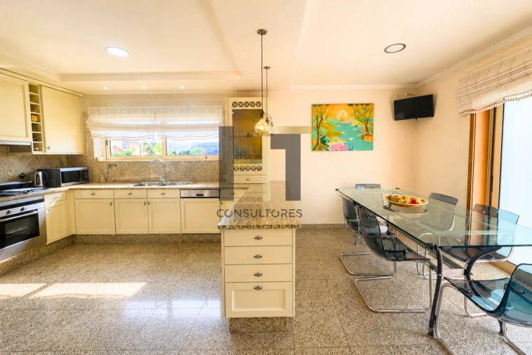 Moradia T3 para Venda em Sandim, Olival, Lever e Crestuma Foto 7