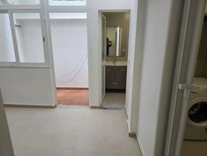 Apartamento T2 para Venda em Beato Foto 2