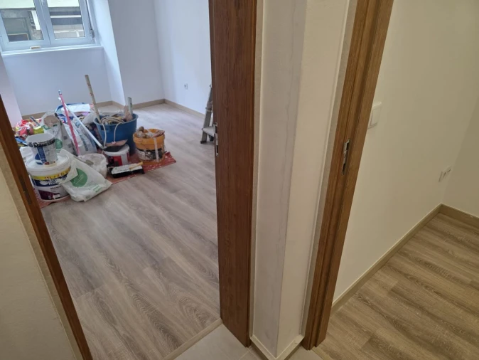 Apartamento T2 para Venda em Beato Foto 5