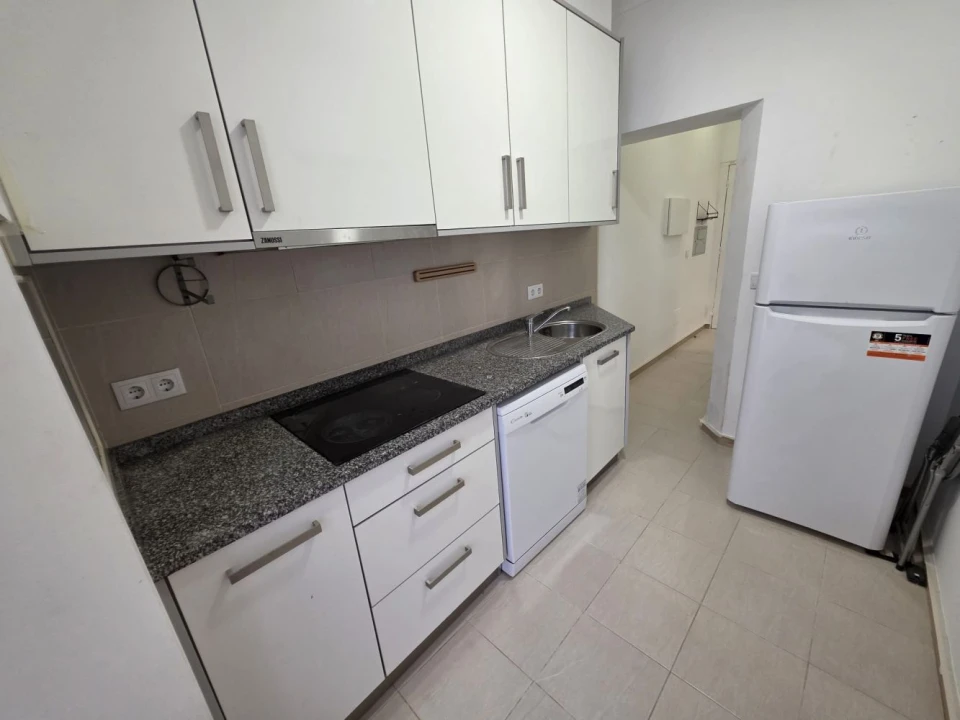 Apartamento T2 para Venda em Beato Foto 17