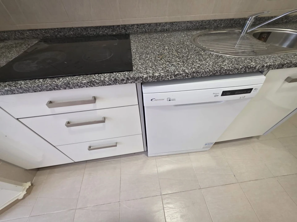 Apartamento T2 para Venda em Beato Foto 15
