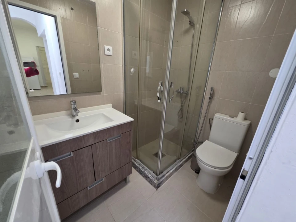 Apartamento T2 para Venda em Beato Foto 11