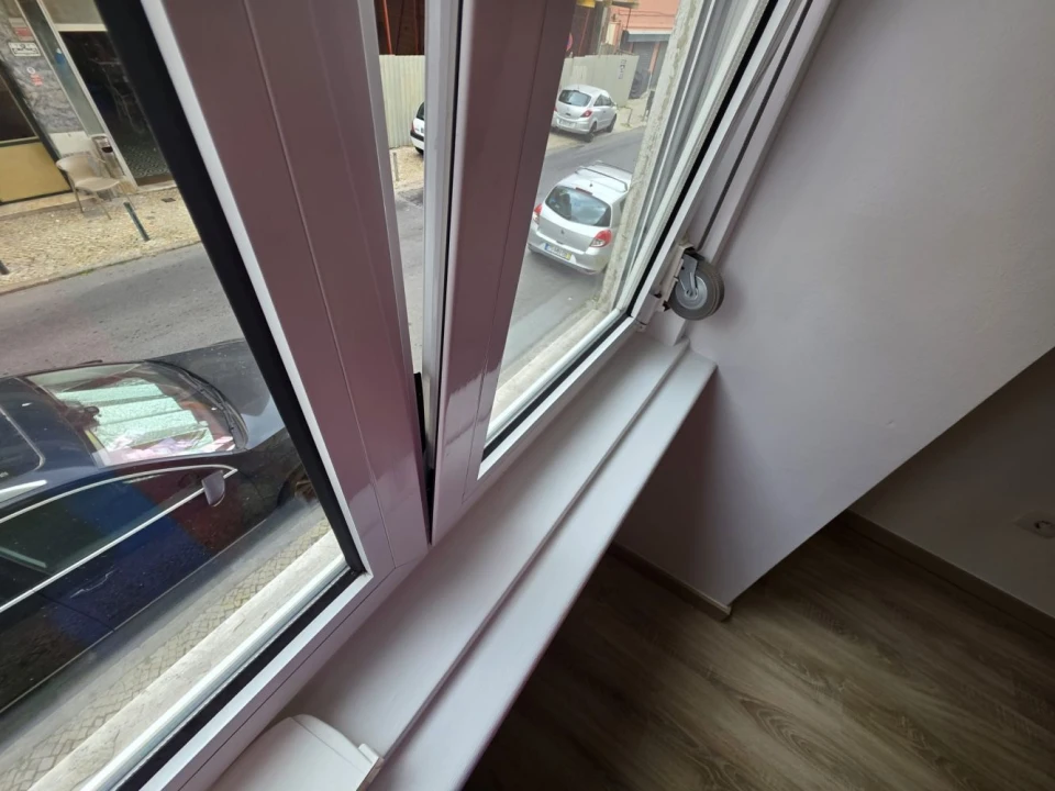 Apartamento T2 para Venda em Beato Foto 25