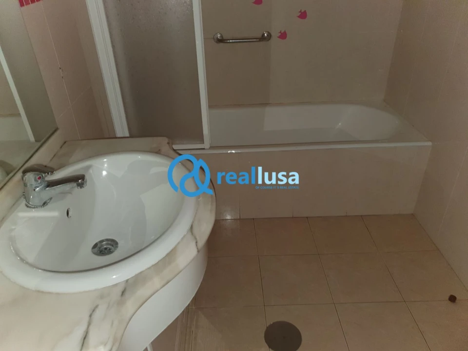 Apartamento T3 para Venda em Rio Tinto Foto 13