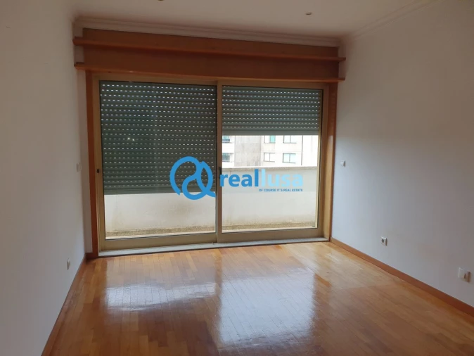 Apartamento T3 para Venda em Rio Tinto Foto 6
