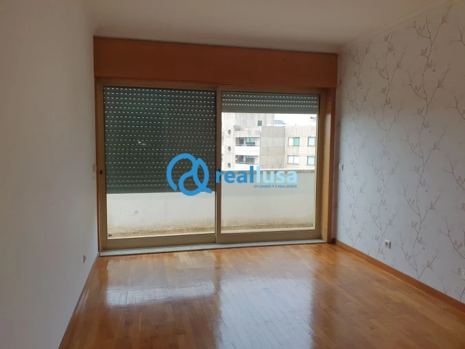Apartamento T3 para Venda em Rio Tinto Foto 8