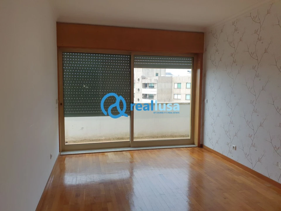 Apartamento T3 para Venda em Rio Tinto Foto 8