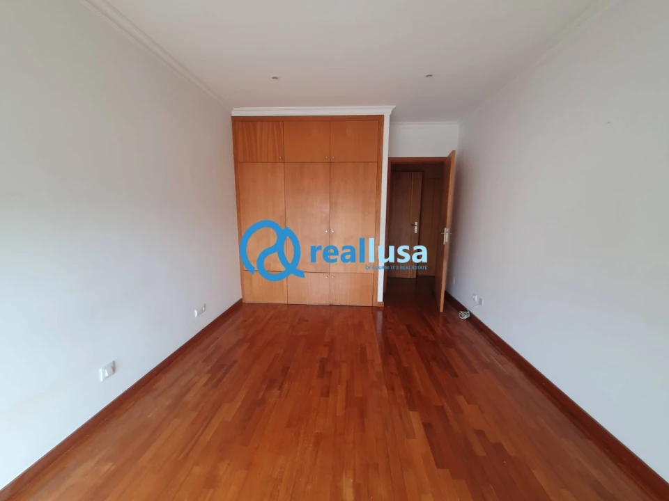 Apartamento T3 para Venda em Rio Tinto Foto 7
