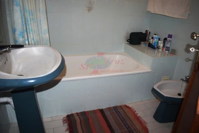 Apartamento T4 para Venda em Santa Clara e Castelo Viegas