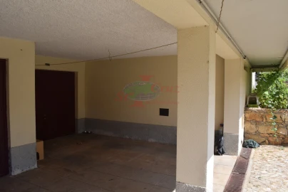 Apartamento T4 para Venda em Santa Clara e Castelo Viegas