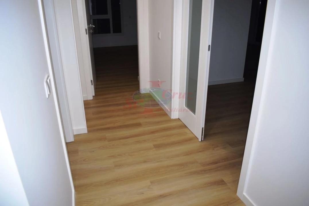 Apartamento T3 para Venda em Eiras e São Paulo de Frades Foto 1