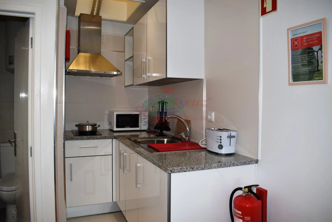 Apartamento para Arrendamento férias em Sé Nova, Santa Cruz, Almedina e São Bartolomeu Foto 9