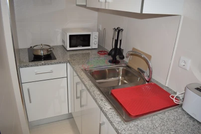 Apartamento para Arrendamento férias em Sé Nova, Santa Cruz, Almedina e São Bartolomeu