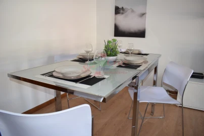 Apartamento T1 para Arrendamento férias em Sé Nova, Santa Cruz, Almedina e São Bartolomeu