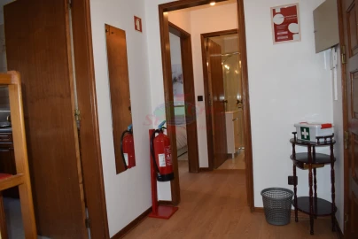 Apartamento T1 para Arrendamento férias em Sé Nova, Santa Cruz, Almedina e São Bartolomeu