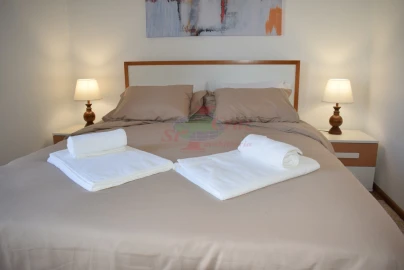 Apartamento T1 para Arrendamento férias em Sé Nova, Santa Cruz, Almedina e São Bartolomeu