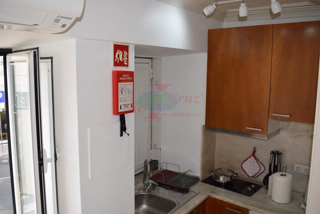 Apartamento para Arrendamento férias em Sé Nova, Santa Cruz, Almedina e São Bartolomeu Foto 9