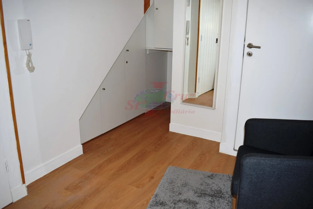 Apartamento para Arrendamento férias em Sé Nova, Santa Cruz, Almedina e São Bartolomeu Foto 11