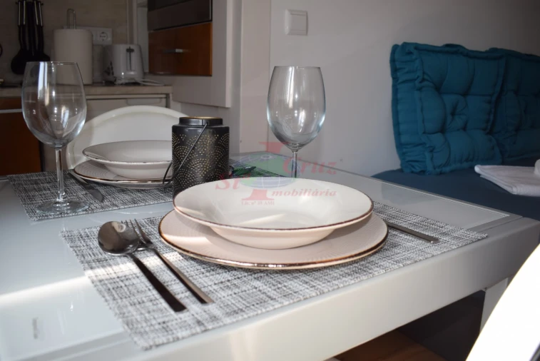 Apartamento para Arrendamento férias em Sé Nova, Santa Cruz, Almedina e São Bartolomeu