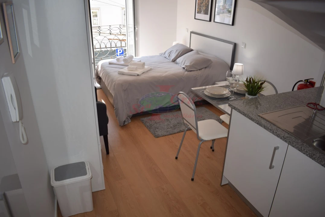 Apartamento para Arrendamento férias em Sé Nova, Santa Cruz, Almedina e São Bartolomeu Foto 3