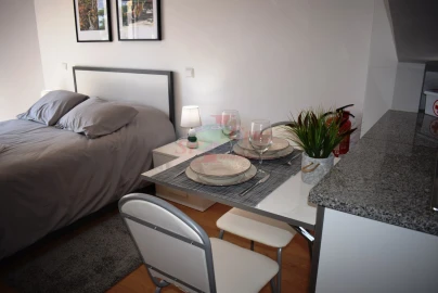 Apartamento para Arrendamento férias em Sé Nova, Santa Cruz, Almedina e São Bartolomeu