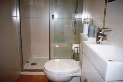 Apartamento para Arrendamento férias em Sé Nova, Santa Cruz, Almedina e São Bartolomeu