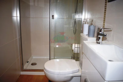 Apartamento para Arrendamento férias em Sé Nova, Santa Cruz, Almedina e São Bartolomeu