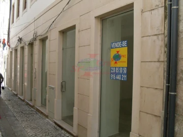 Prédio para Venda em Sé Nova, Santa Cruz, Almedina e São Bartolomeu