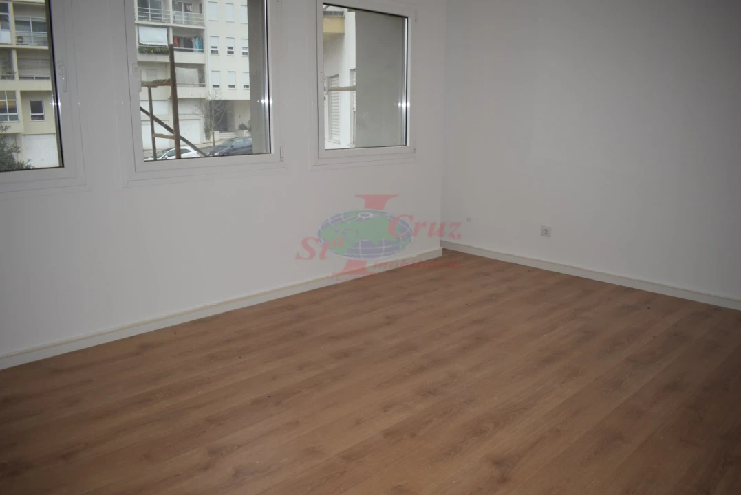 Apartamento T2 para Venda em Eiras e São Paulo de Frades Foto 3