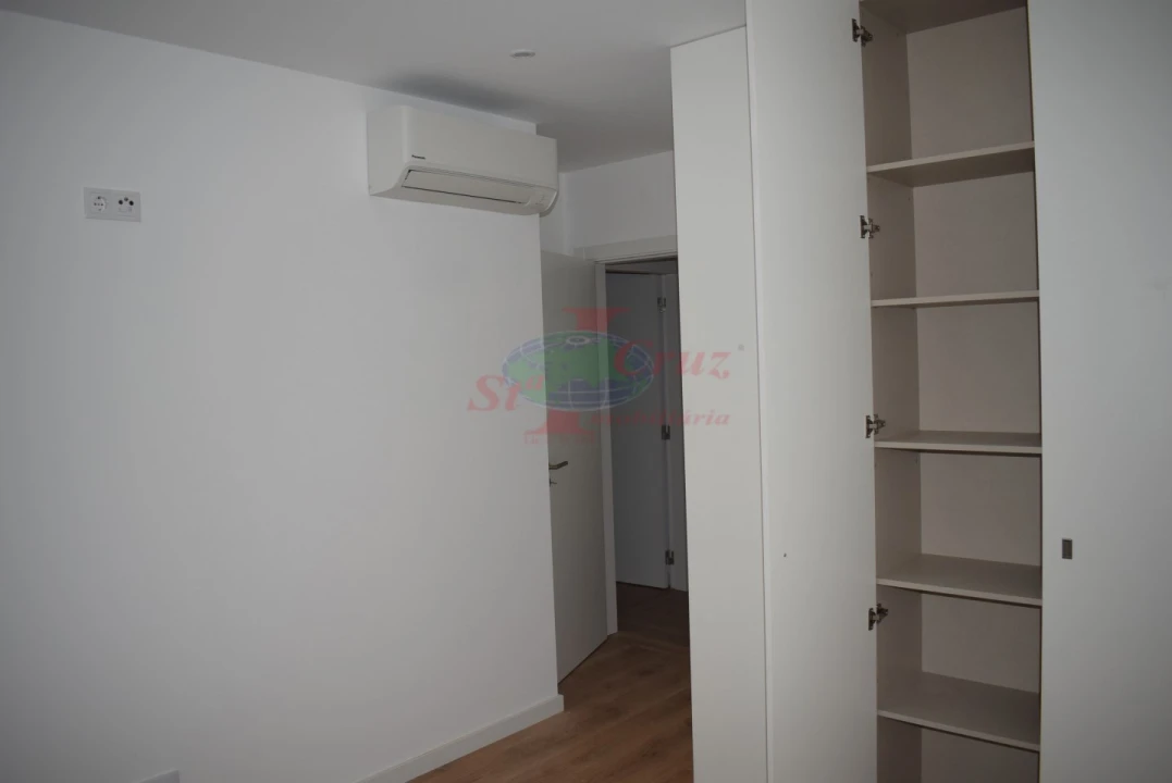 Apartamento T2 para Venda em Eiras e São Paulo de Frades Foto 4