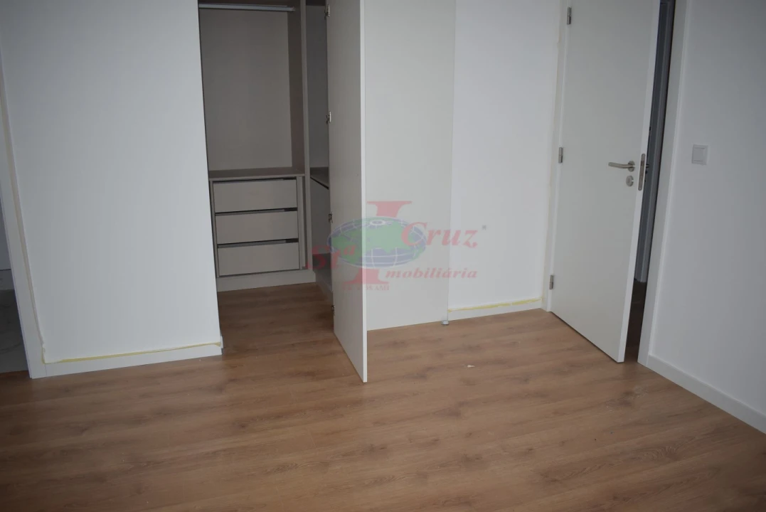Apartamento T2 para Venda em Eiras e São Paulo de Frades Foto 8