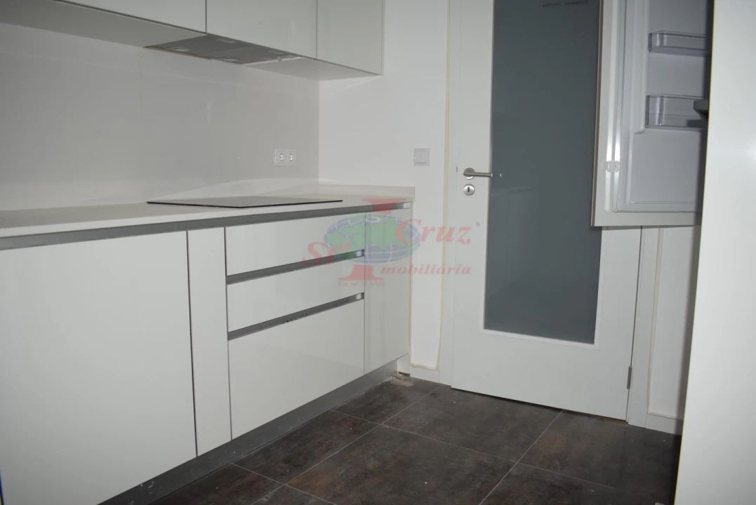 Apartamento T2 para Venda em Eiras e São Paulo de Frades Foto 2