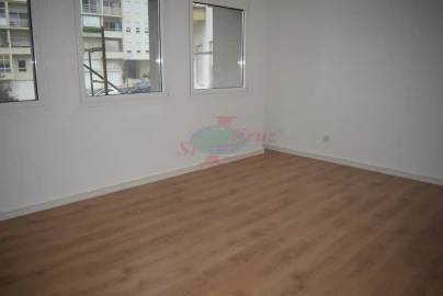 Apartamento T2 para Venda em Eiras e São Paulo de Frades