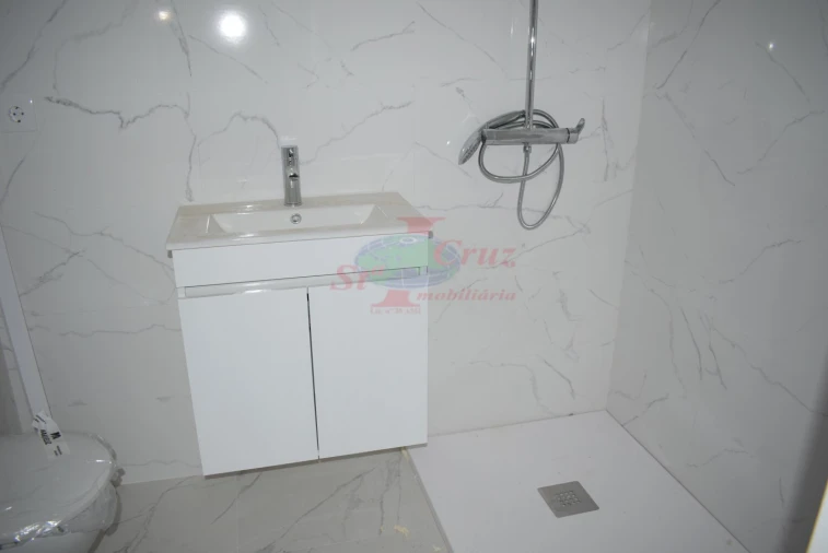 Apartamento T2 para Venda em Eiras e São Paulo de Frades Foto 12