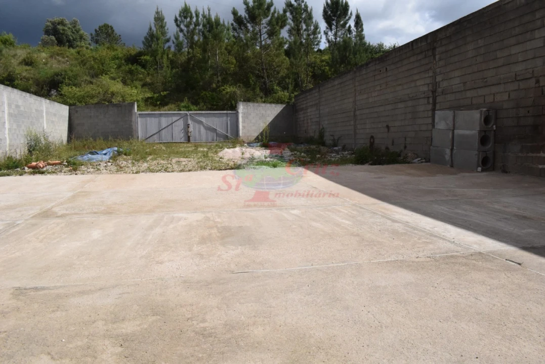 Armazém para Arrendamento em Eiras e São Paulo de Frades Foto 9
