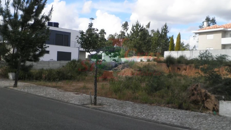 Terreno para Venda em Ançã