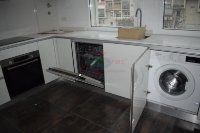 Apartamento T3 para Venda em Eiras e São Paulo de Frades