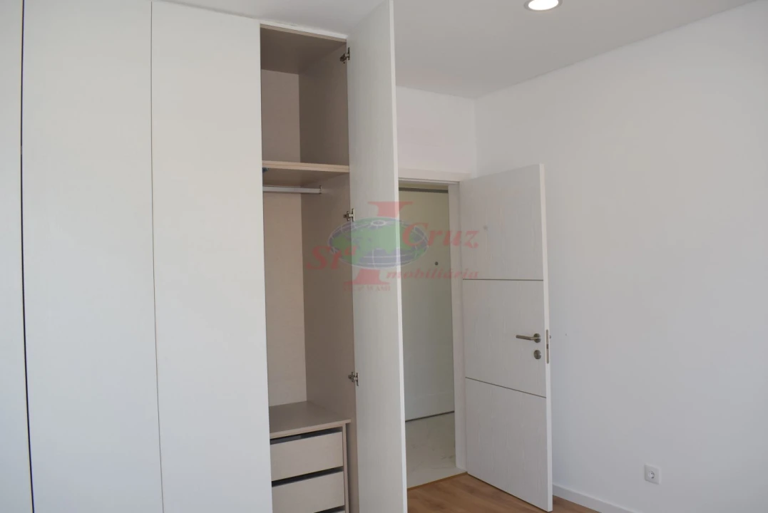Apartamento T3 para Venda em São Pedro Foto 6