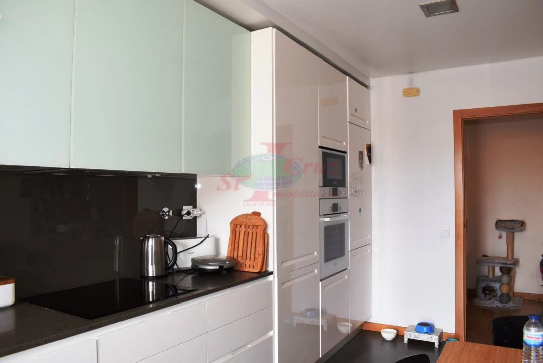 Apartamento T3 para Venda em Santo Antonio dos Olivais Foto 1