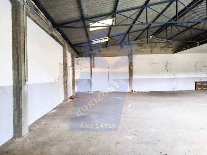 Armazém para Arrendamento em Bustos, Troviscal e Mamarrosa Foto 5