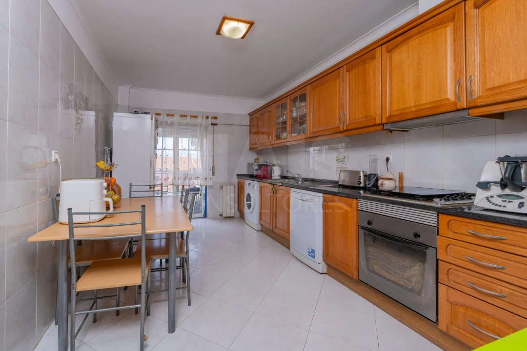Apartamento T1 para Venda em Samora Correia Foto 1