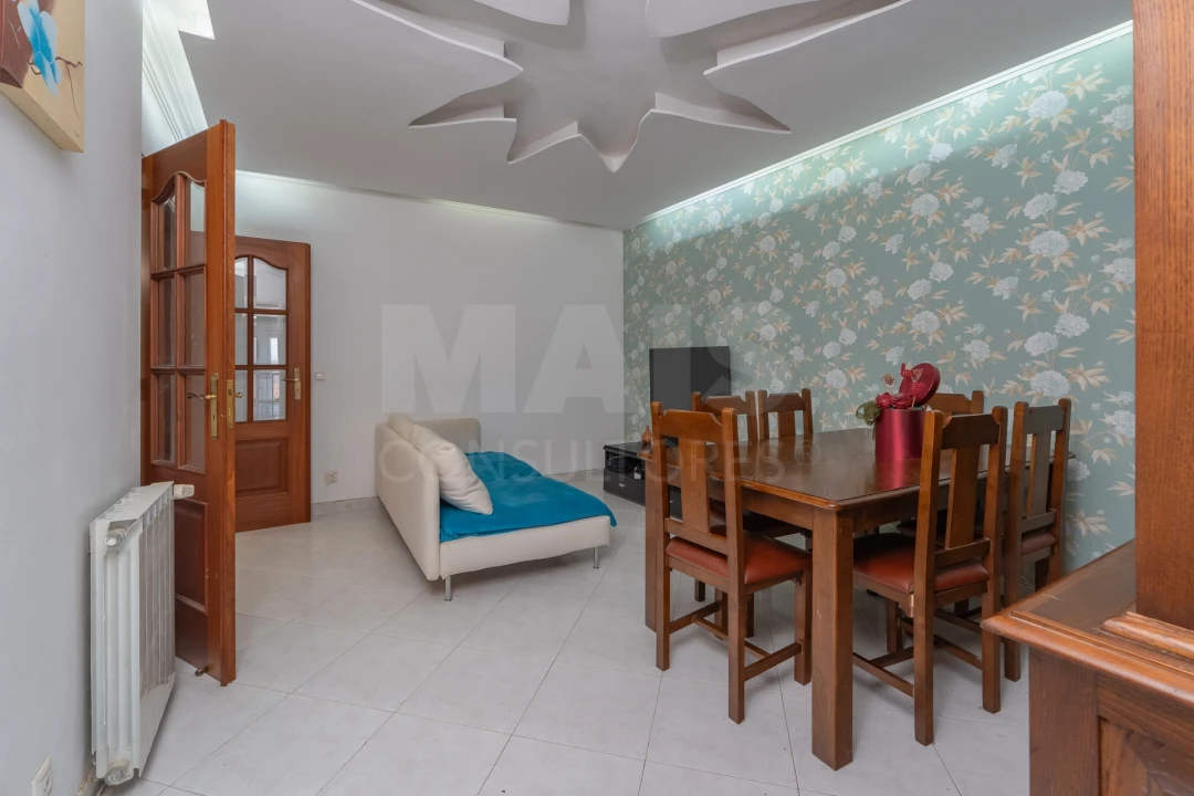 Apartamento T1 para Venda em Samora Correia Foto 4