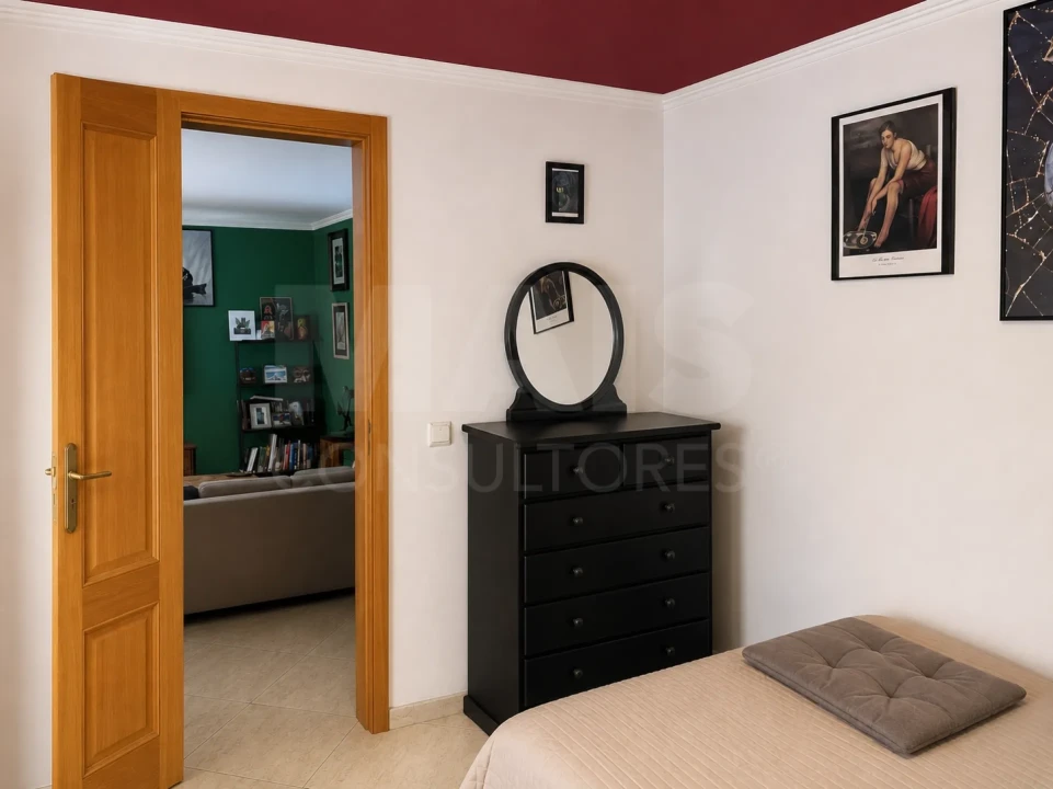 Moradia T2 para Venda em Ferrel Foto 4