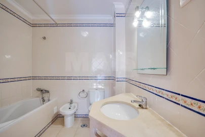Apartamento T2 para Venda em Albufeira e Olhos de Água