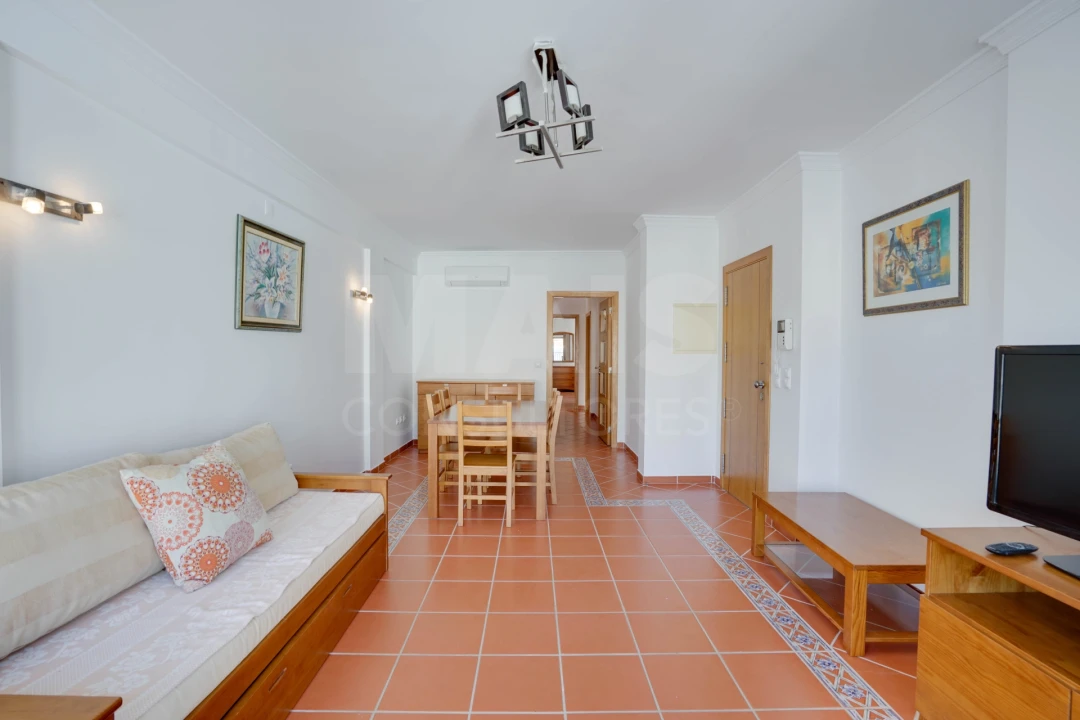 Apartamento T2 para Venda em Albufeira e Olhos de Água Foto 5