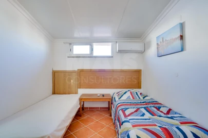 Apartamento T2 para Venda em Albufeira e Olhos de Água