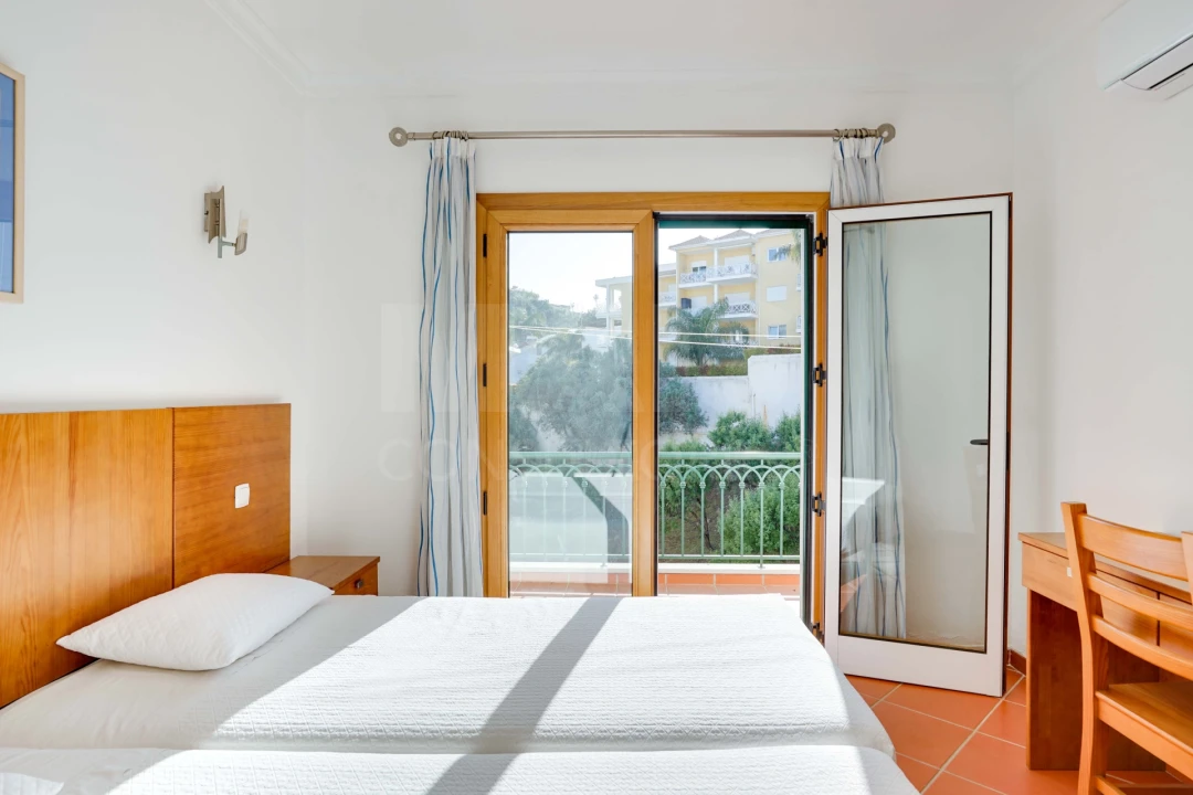 Apartamento T2 para Venda em Albufeira e Olhos de Água Foto 5