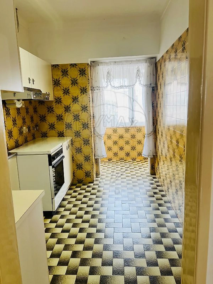 Apartamento T2 para Arrendamento em Alverca do Ribatejo e Sobralinho Foto 10