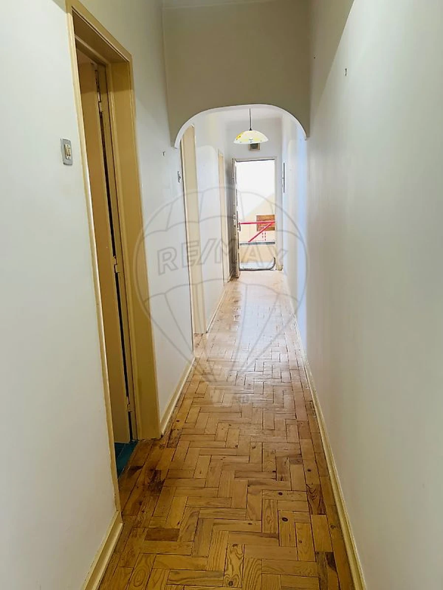 Apartamento T2 para Arrendamento em Alverca do Ribatejo e Sobralinho Foto 14